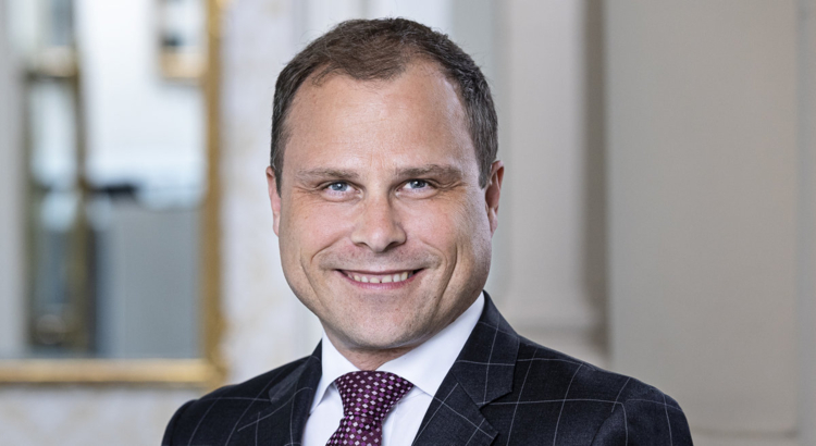 Hyatt Mainz Raoul Hoelzle Direktor Foto Hyatt