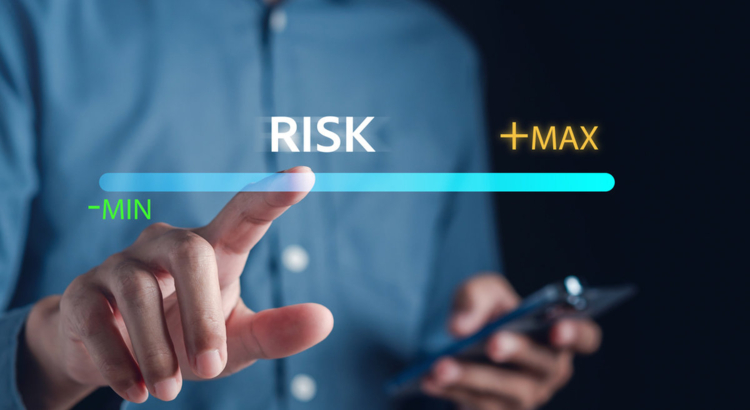 Gefahr Gefährdungsbeurteilung Foto iStock champpixs