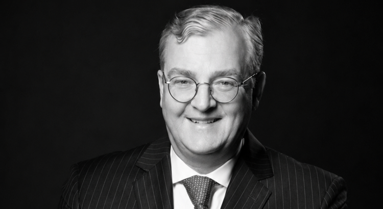 Grand Metropolitan Hotels Martin R. Smura Chairman Foto Grand Metropolitan Hotels